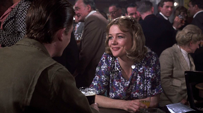 Beryl (Judy Geeson) goes to the pub with her husband Tim (John Hurt).