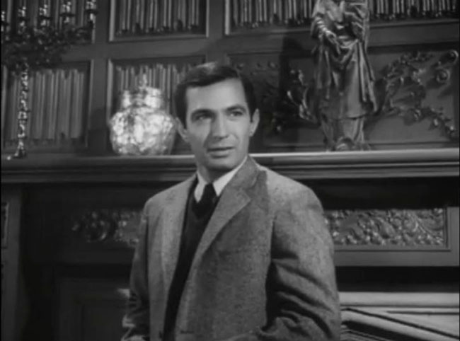 Ben Gazzara playing Hayden's nephew, Fred.