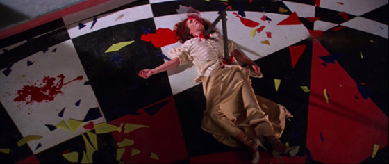 Suspiria (1977)